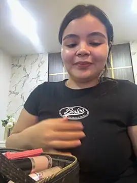 Snapshot of IsabellaAllen chatting on 10-05-25, 07:56 IsabellaAllen online show from 10-05-25, 07:56