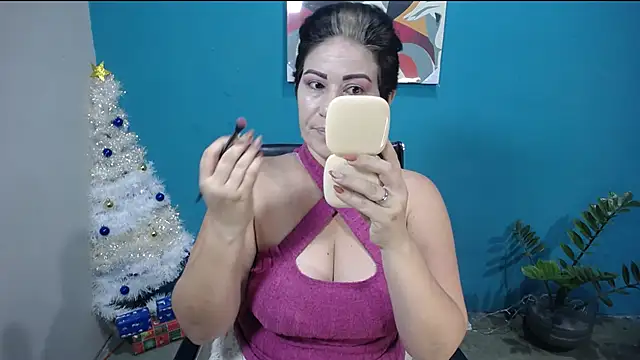 Snapshot of Sunny_rayz_ chatting on 01-07-26, 10:07 Sunny rayz online show from 01-07-26, 10:07