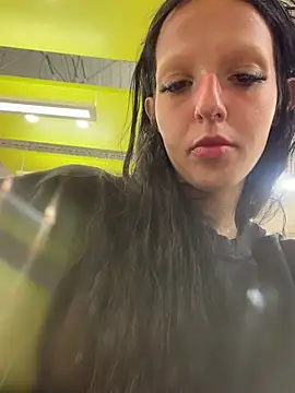 Snapshot of bestorbetter chatting on 03-17-26, 07:33 bestorbetter online show from 03-17-26, 07:33