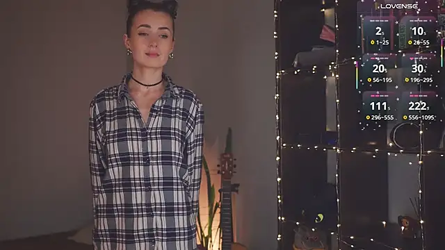 Snapshot of bananya_kitty chatting on 03-18-25, 01:43 bananya kitty online show from 03-18-25, 01:43