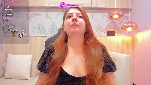Snapshot of tinaclark_ chatting on 07-02-26, 05:30 tinaclark online show from 07-02-26, 05:30