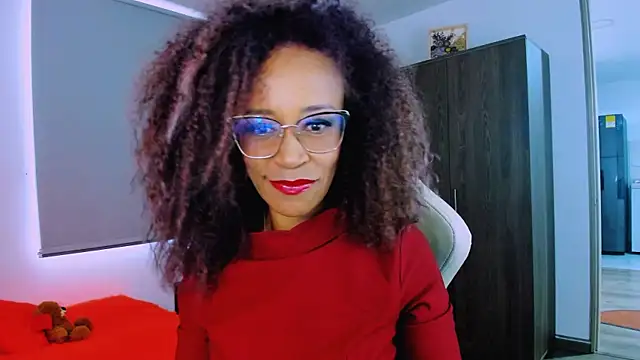Snapshot of ScarlettMalbec chatting on 06-01-26, 10:00 ScarlettMalbec online show from 06-01-26, 10:00