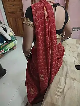 COUPLLE VILLAGE online show from 07-14-26, 01:41