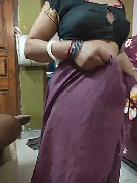 COUPLLE VILLAGE online show from 07-14-26, 02:16