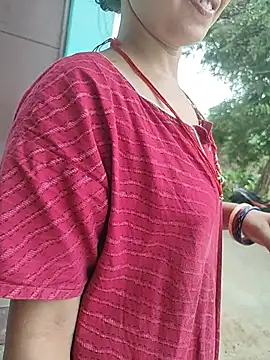 COUPLLE VILLAGE online show from 07-29-26, 01:59