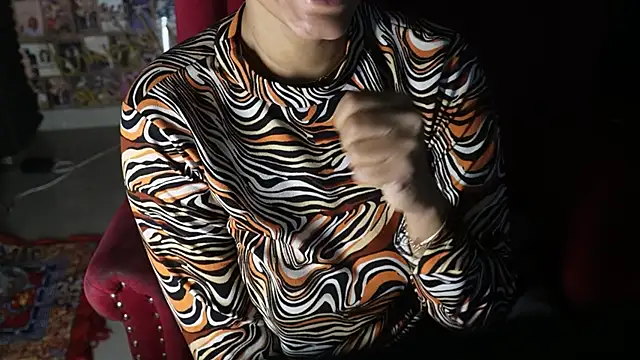 -AyeshaSinghania- online show from 01-20-25, 05:06