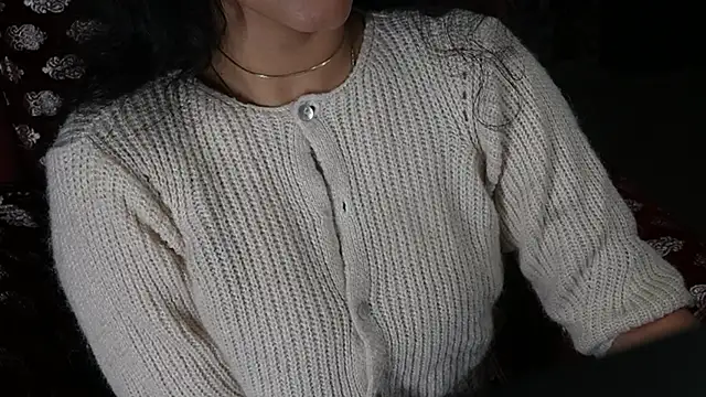 -AyeshaSinghania- online show from 02-17-25, 10:40