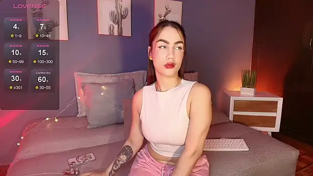 emily roberts1 online show from 10-10-25, 05:06