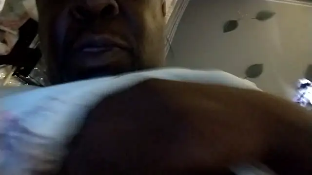 macnificent1fr online show from 09-25-25, 04:49