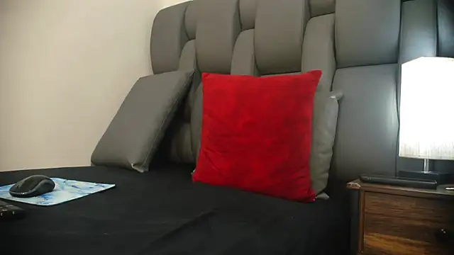 Thiagogomez online show from 03-27-26, 07:13