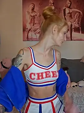 LessiaMia online show from 01-28-25, 10:45