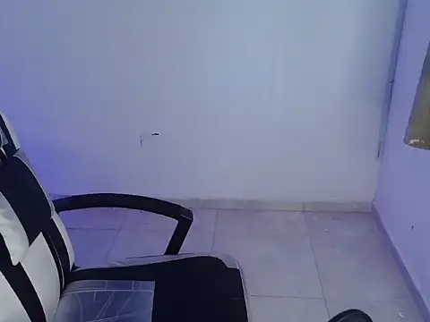 hot king20 online show from 12-05-25, 08:49