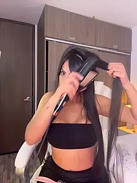 Snapshot of andre_queen09 chatting on 02-27-26, 09:42 andre queen09 online show from 02-27-26, 09:42