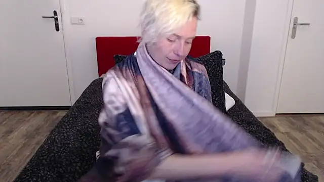 Snapshot of cumfun chatting on 03-03-25, 09:48 cumfun online show from 03-03-25, 09:48