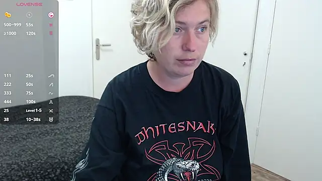 Snapshot of cumfun chatting on 10-09-25, 07:17 cumfun online show from 10-09-25, 07:17