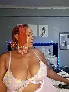 Snapshot of Toya_P chatting on 02-19-26, 09:22 Toya P online show from 02-19-26, 09:22