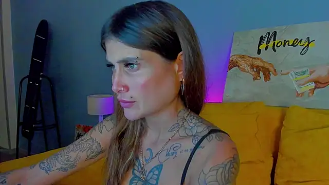 Patricia Cox online show from 09-24-25, 08:34