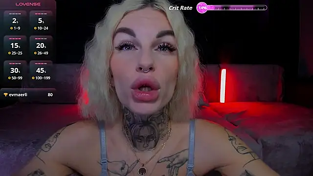 Snapshot of angel_devil_forever chatting on 11-04-25, 10:42 angel devil forever online show from 11-04-25, 10:42