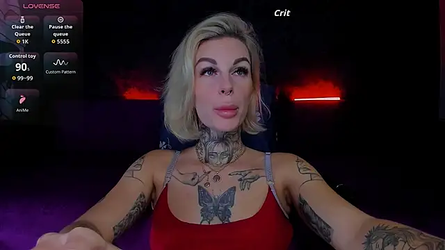 Snapshot of angel_devil_forever chatting on 11-16-25, 09:09 angel devil forever online show from 11-16-25, 09:09