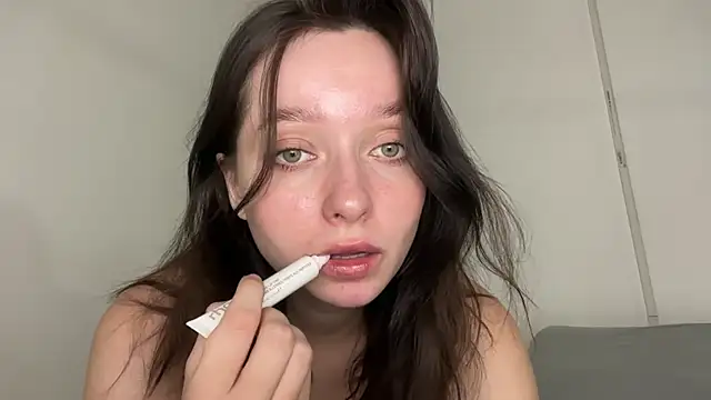 Snapshot of _liatris_ chatting on 01-07-25, 12:09 liatris online show from 01-07-25, 12:09