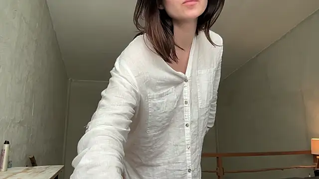 Snapshot of _liatris_ chatting on 01-30-25, 06:24 liatris online show from 01-30-25, 06:24