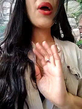 Astrid-- online show from 11-20-25, 07:46