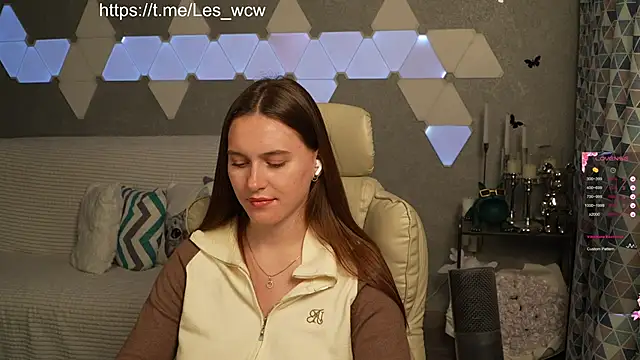 HarleyDeess online show from 11-02-25, 10:45