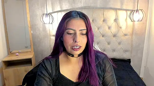 Snapshot of Alice_Laurentt chatting on 01-28-25, 02:43 Alice Laurentt online show from 01-28-25, 02:43