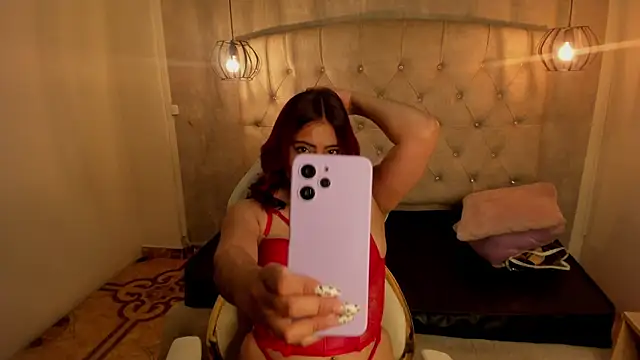 Snapshot of Alice_Laurentt chatting on 02-15-25, 06:12 Alice Laurentt online show from 02-15-25, 06:12