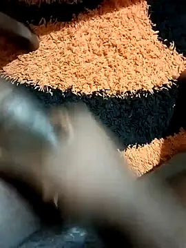 Snapshot of ElonDeking chatting on 03-03-25, 07:43 ElonDeking online show from 03-03-25, 07:43