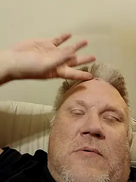 Snapshot of Jbirdb48 chatting on 11-26-25, 11:11 Jbirdb48 online show from 11-26-25, 11:11