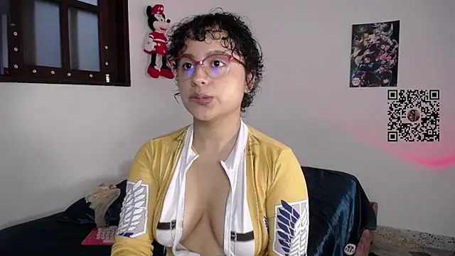 lou cute online show from 11-20-25, 02:01