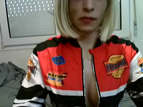 Snapshot of xxxlecram chatting on 05-01-26, 09:03 xxxlecram online show from 05-01-26, 09:03