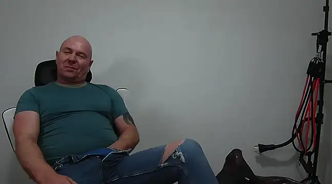 Snapshot of ManlyPrisonGuy chatting on 03-06-25, 08:27 ManlyPrisonGuy online show from 03-06-25, 08:27