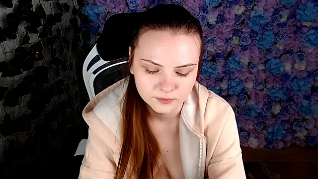 Snapshot of IxxiLiana chatting on 10-09-25, 05:05 IxxiLiana online show from 10-09-25, 05:05