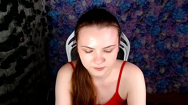 Snapshot of IxxiLiana chatting on 10-24-25, 05:04 IxxiLiana online show from 10-24-25, 05:04