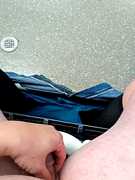 Jackauff69 online show from 12-18-25, 11:11