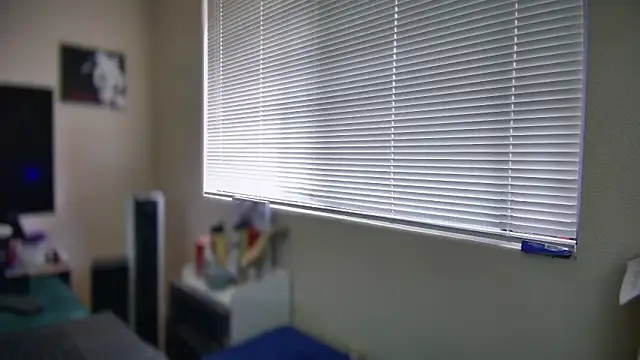 Snapshot of Yagurl__west chatting on 01-30-25, 05:49 Yagurl west online show from 01-30-25, 05:49