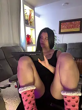 ambar-adaams online show from 04-23-26, 10:34