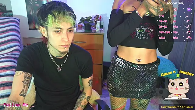 badeyes crazygoat online show from 11-14-25, 08:29