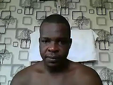 Snapshot of Chumba_001 chatting on 02-04-25, 04:37 Chumba 001 online show from 02-04-25, 04:37