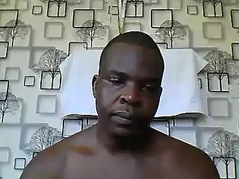 Snapshot of Chumba_001 chatting on 02-12-25, 10:14 Chumba 001 online show from 02-12-25, 10:14