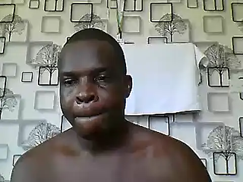 Snapshot of Chumba_001 chatting on 02-13-25, 10:55 Chumba 001 online show from 02-13-25, 10:55