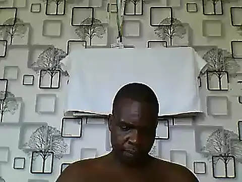 Snapshot of Chumba_001 chatting on 02-15-25, 07:38 Chumba 001 online show from 02-15-25, 07:38