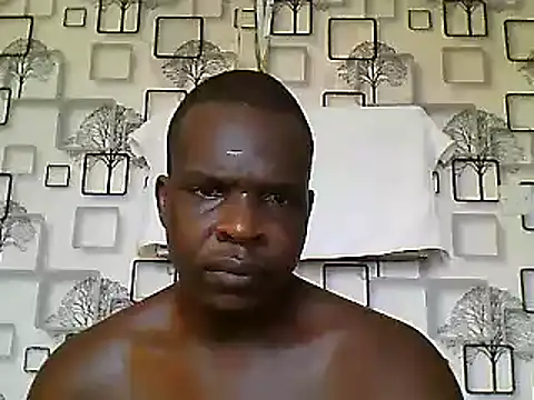 Snapshot of Chumba_001 chatting on 02-15-25, 01:49 Chumba 001 online show from 02-15-25, 01:49