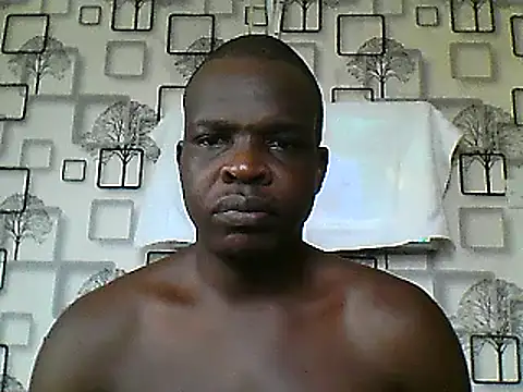 Snapshot of Chumba_001 chatting on 02-19-25, 04:12 Chumba 001 online show from 02-19-25, 04:12