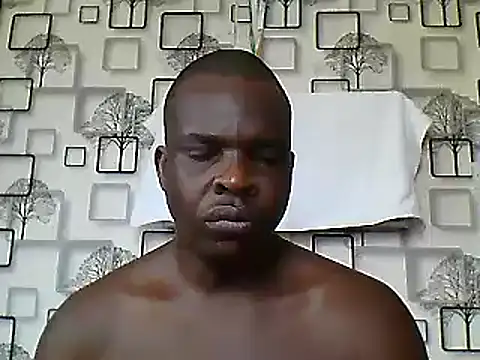 Snapshot of Chumba_001 chatting on 02-19-25, 07:17 Chumba 001 online show from 02-19-25, 07:17