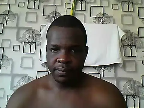 Snapshot of Chumba_001 chatting on 09-30-25, 05:23 Chumba 001 online show from 09-30-25, 05:23