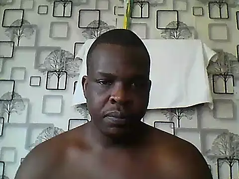 Snapshot of Chumba_001 chatting on 10-18-25, 04:26 Chumba 001 online show from 10-18-25, 04:26