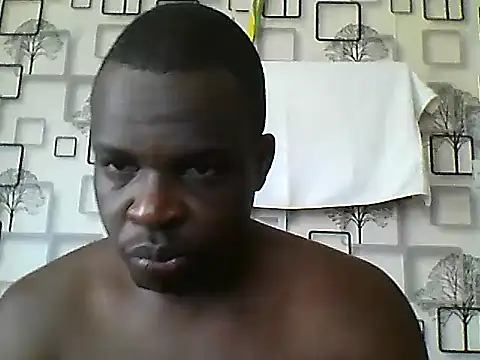 Snapshot of Chumba_001 chatting on 10-21-25, 06:14 Chumba 001 online show from 10-21-25, 06:14